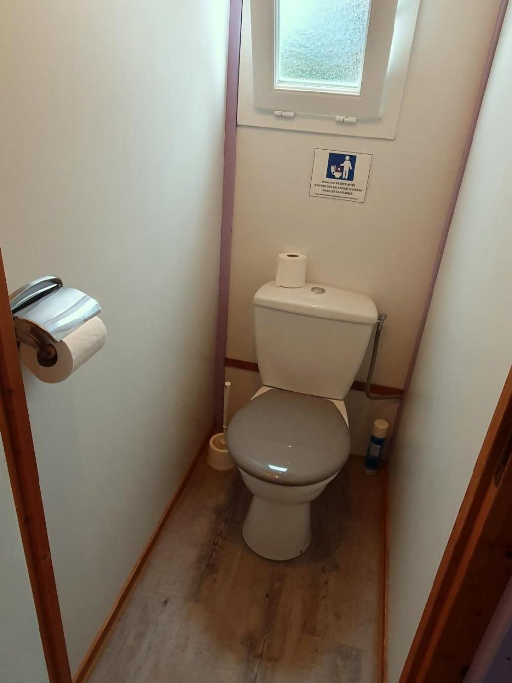 Les Chalets Du Quignon Autry-le-Chatel Habitación foto